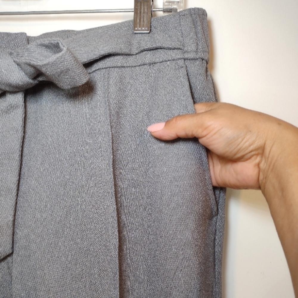 Loft women's grey pants size (4) - Picture 4 of 13